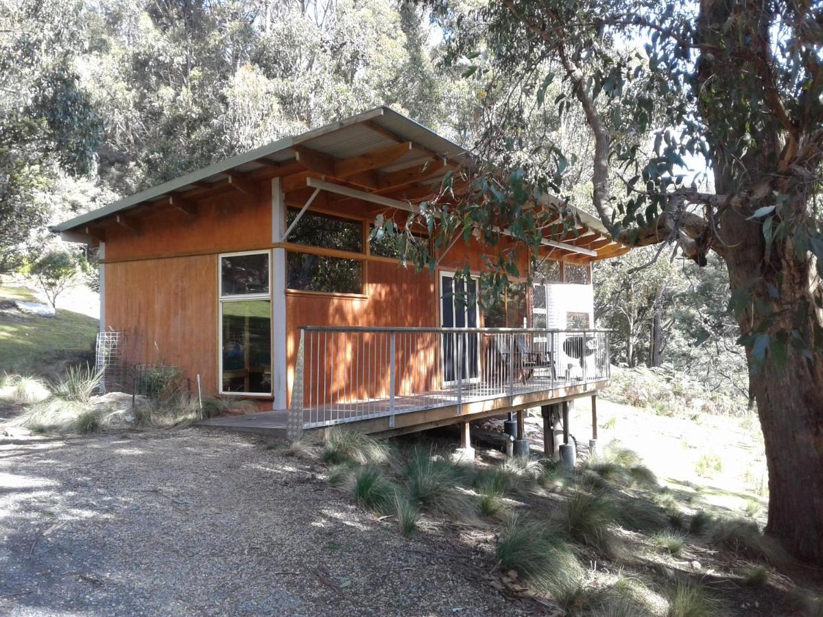 Base Camp Tasmania Hotel New Norfolk Exterior photo