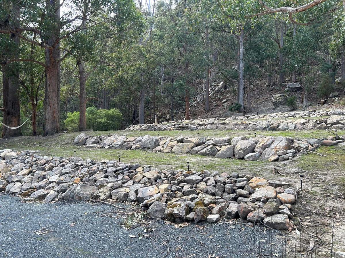 Base Camp Tasmania Hotel New Norfolk Exterior photo