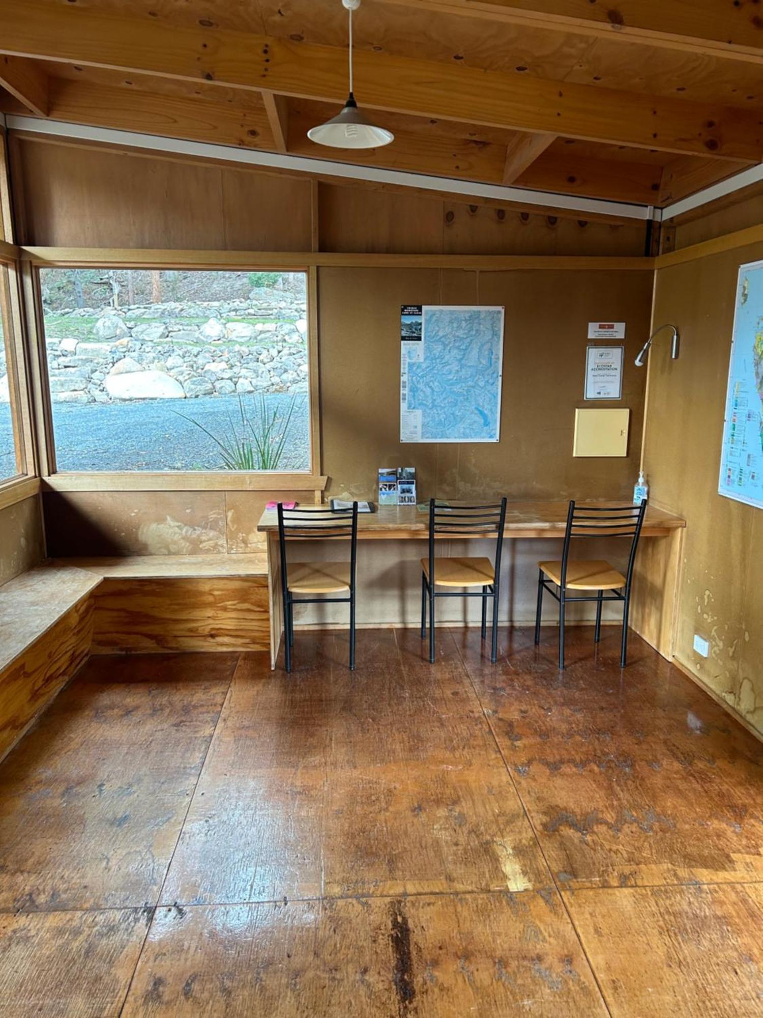 Base Camp Tasmania Hotel New Norfolk Room photo