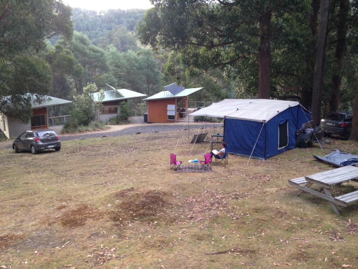 Base Camp Tasmania Hotel New Norfolk Exterior photo